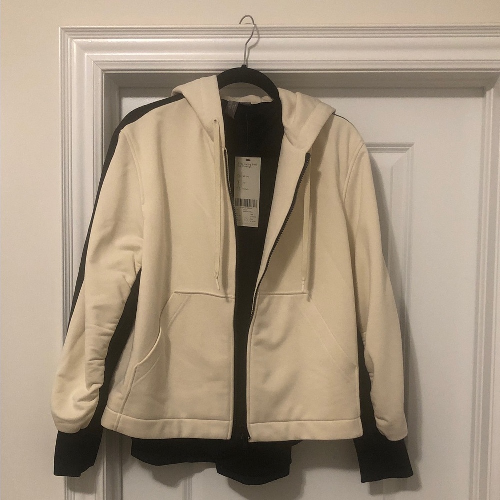 Sweaty Betty Cream and Black Hoodie Riley Swing Back Zip Through